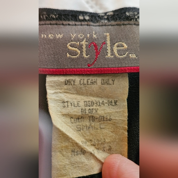 🌟Black and White Boho Floral Clasdic A- Line  Dress Size Small🌟 - Picture 3 of 3